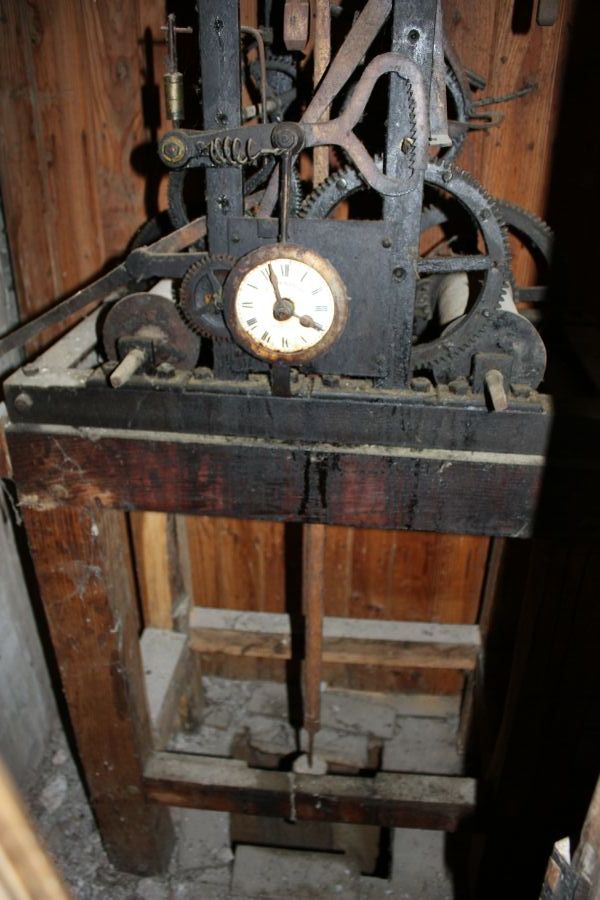 Horloge Mengarduque