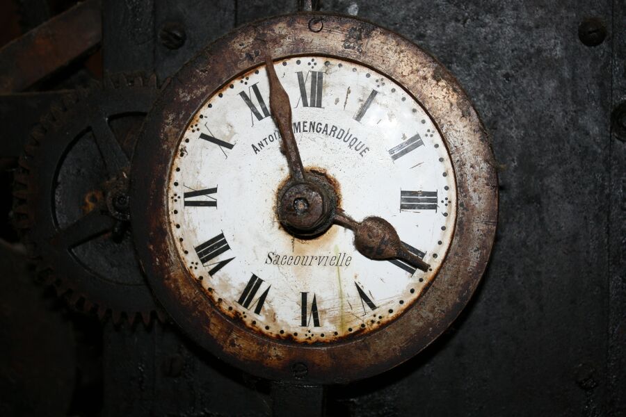 Horloge Mengarduque